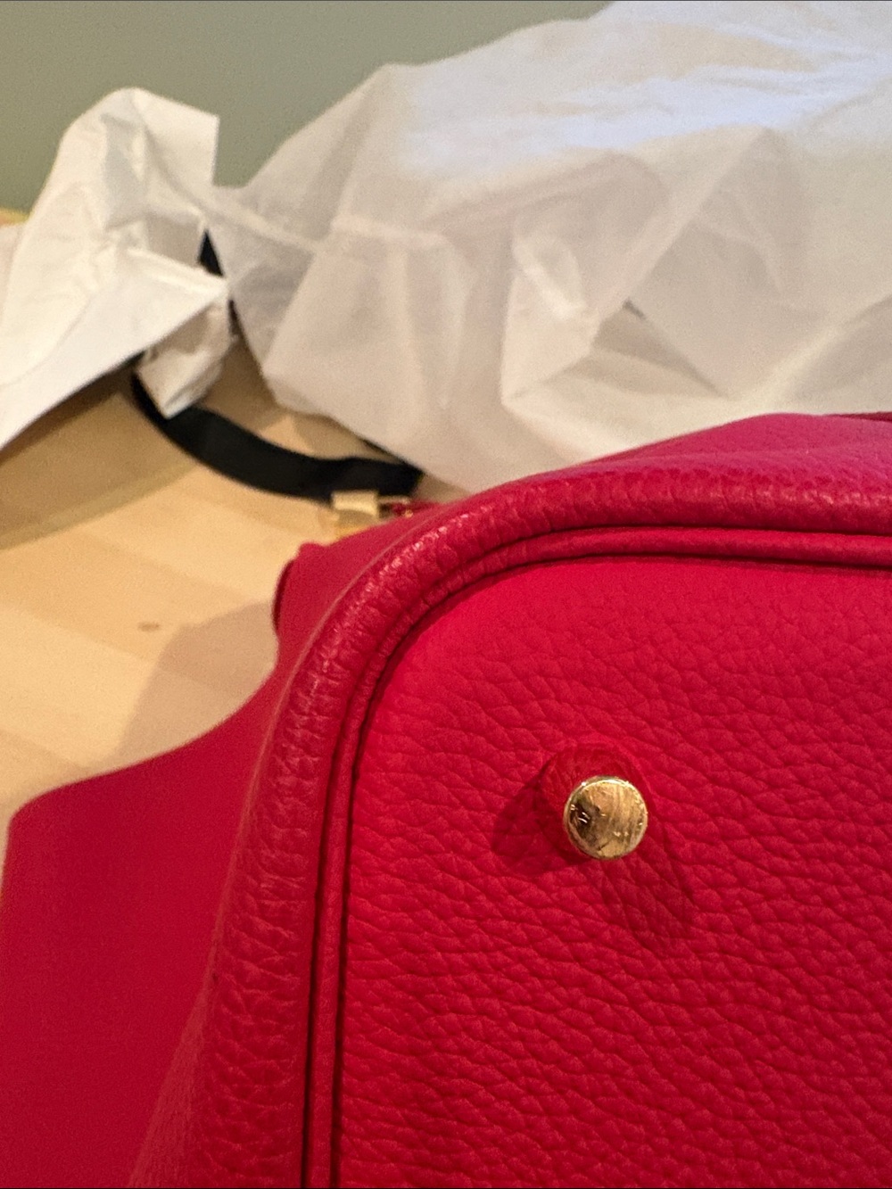 Red Leather Bucket Tote Handbag - Unbranded - Picture 6 of 16